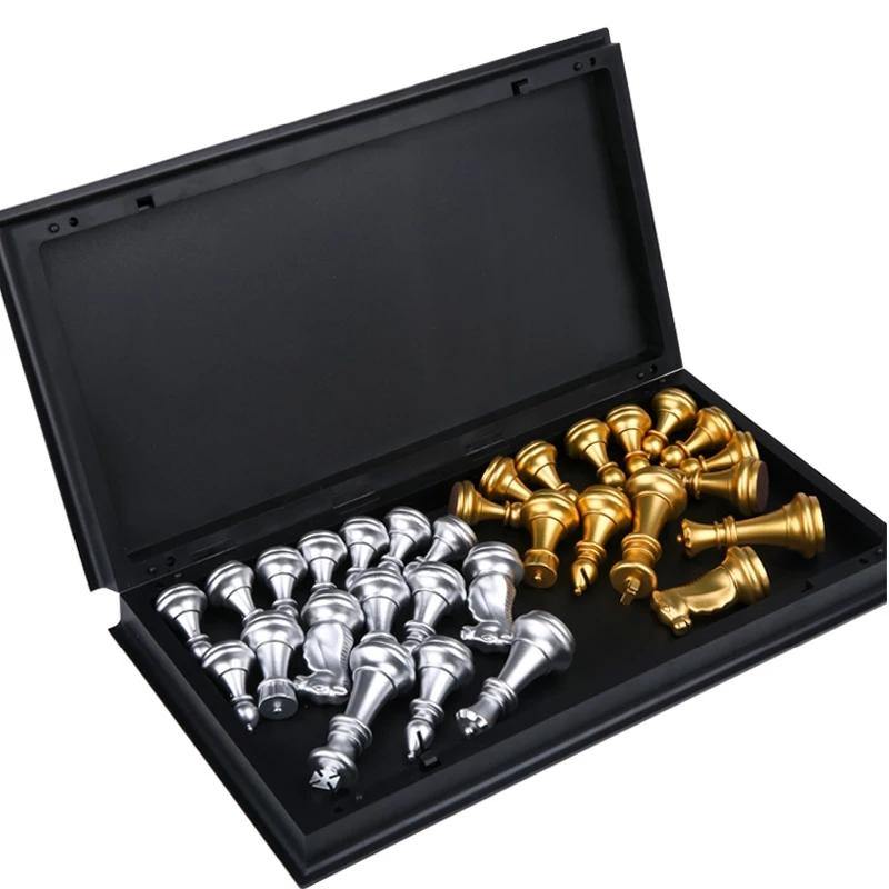 Medieval Portable Chess Set - The BIG Boy Shop